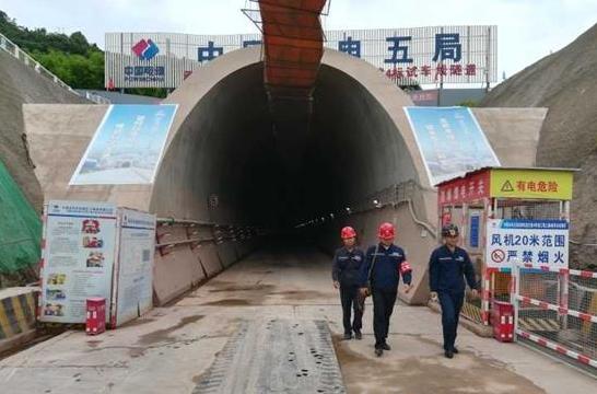 隧道施工.png 隧道施工.png